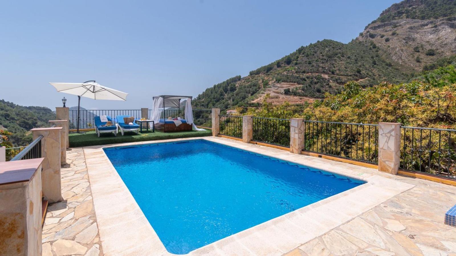 Vakantiehuis El Nacimiento By Ruralidays Nerja